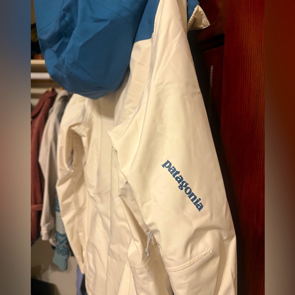 Patagonia ski jacket